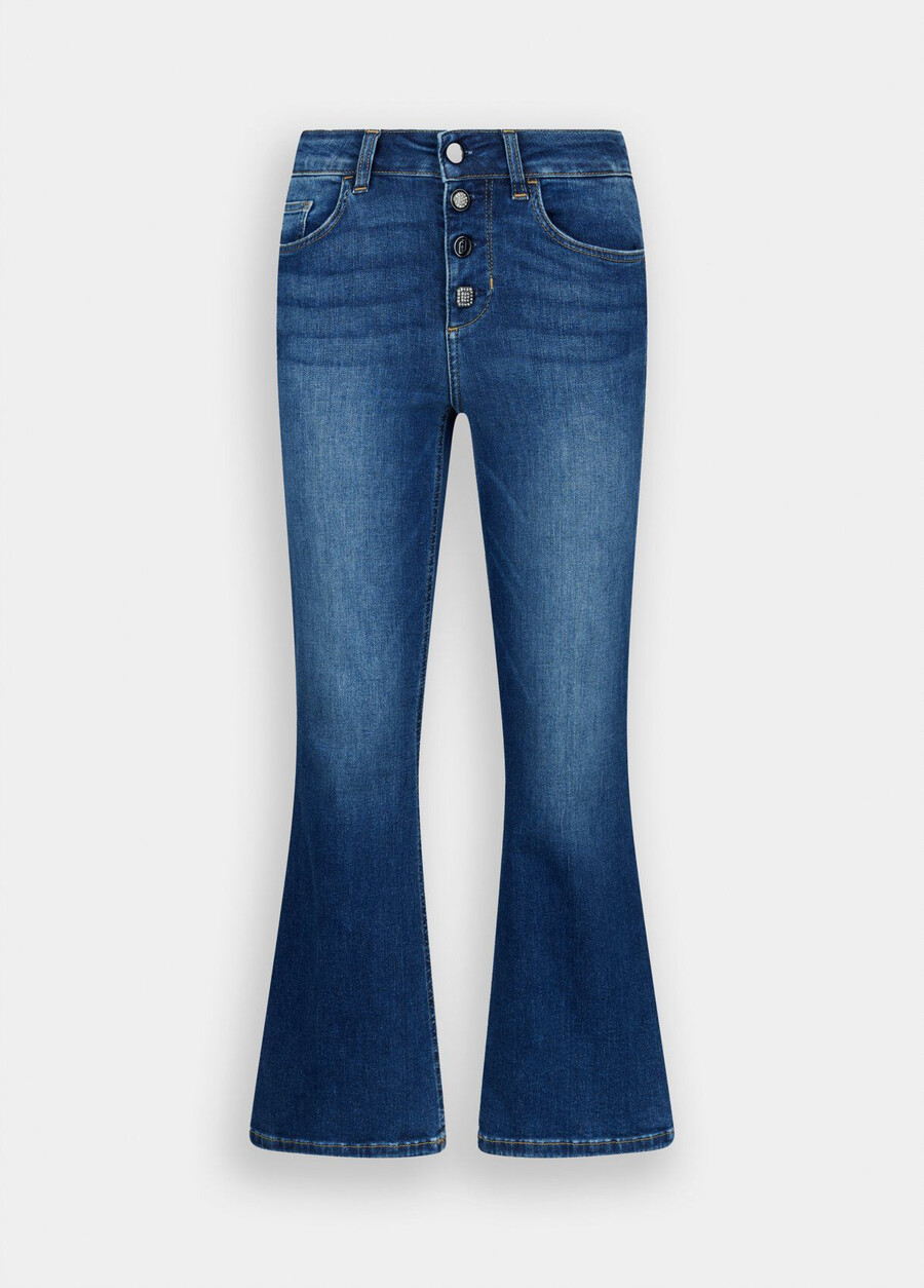 jeans a zampa con bottoni gioiello