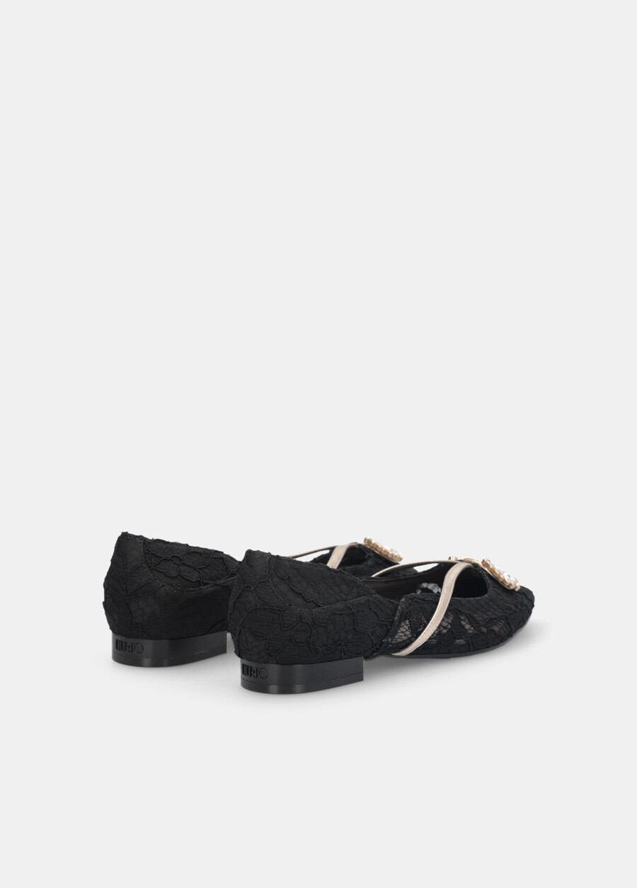 ballerine in pizzo con logo gioiello