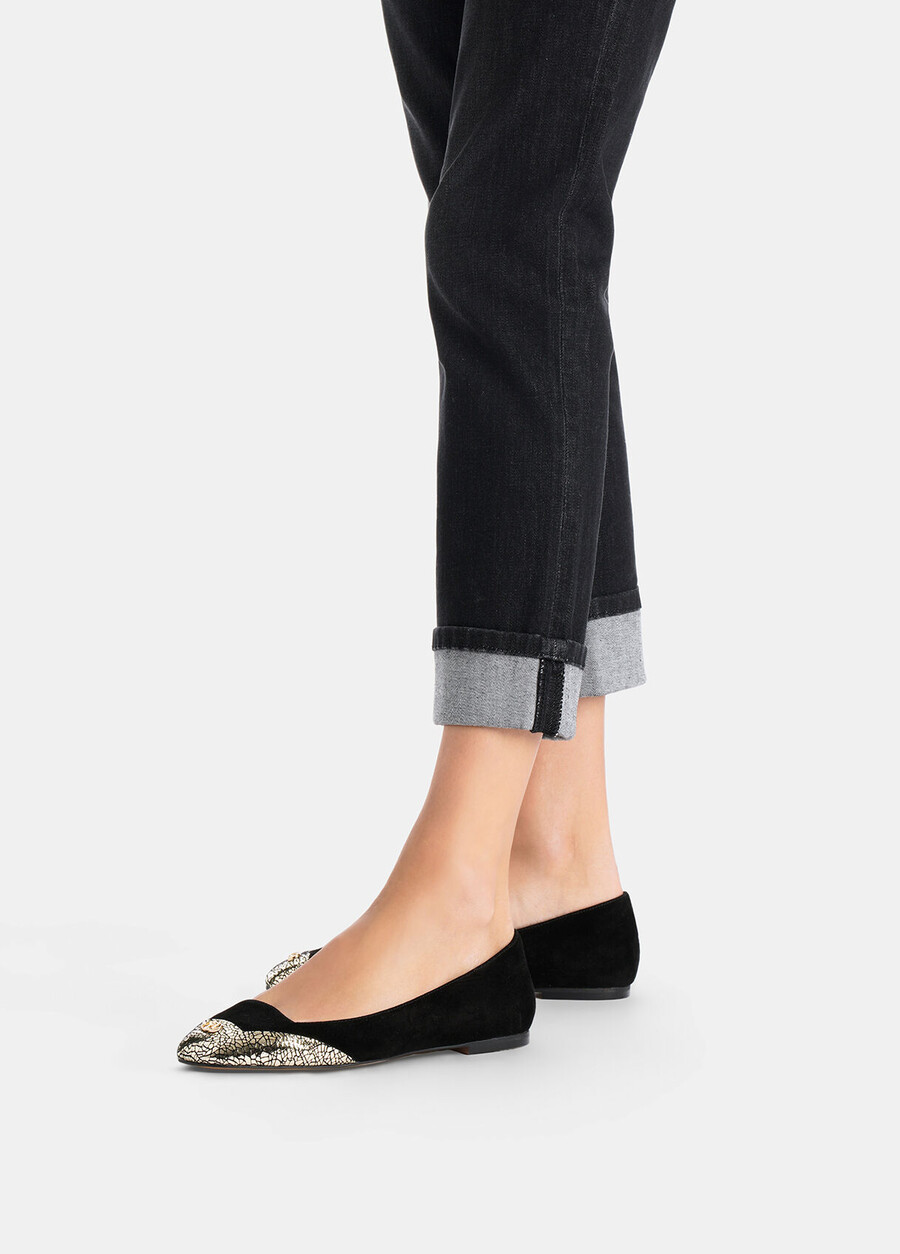 ballerine in pelle scamosciata con dettagli craquelé