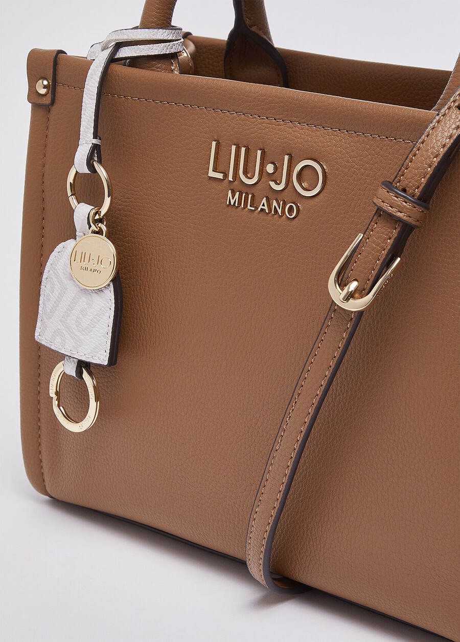 piccola borsa con ciondolo