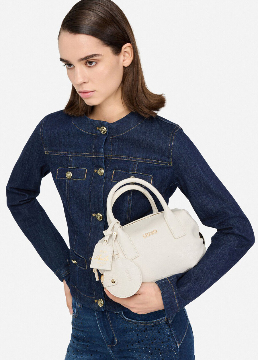 piccola borsa con ciondolo