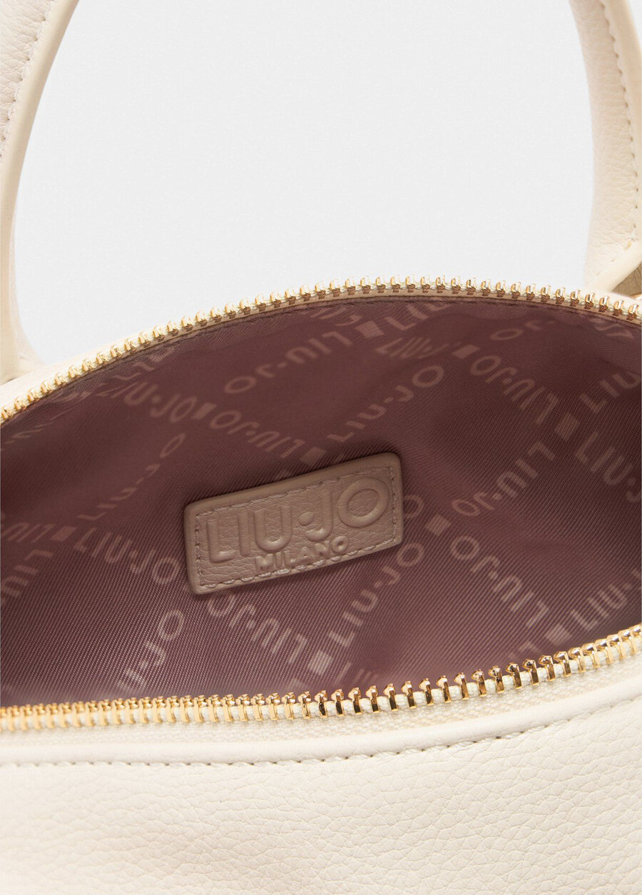 piccola borsa con ciondolo
