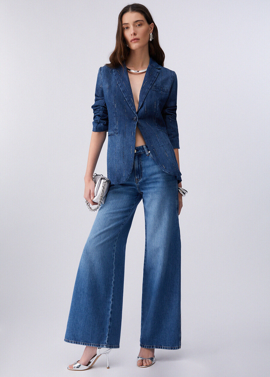 blazer in denim con strass