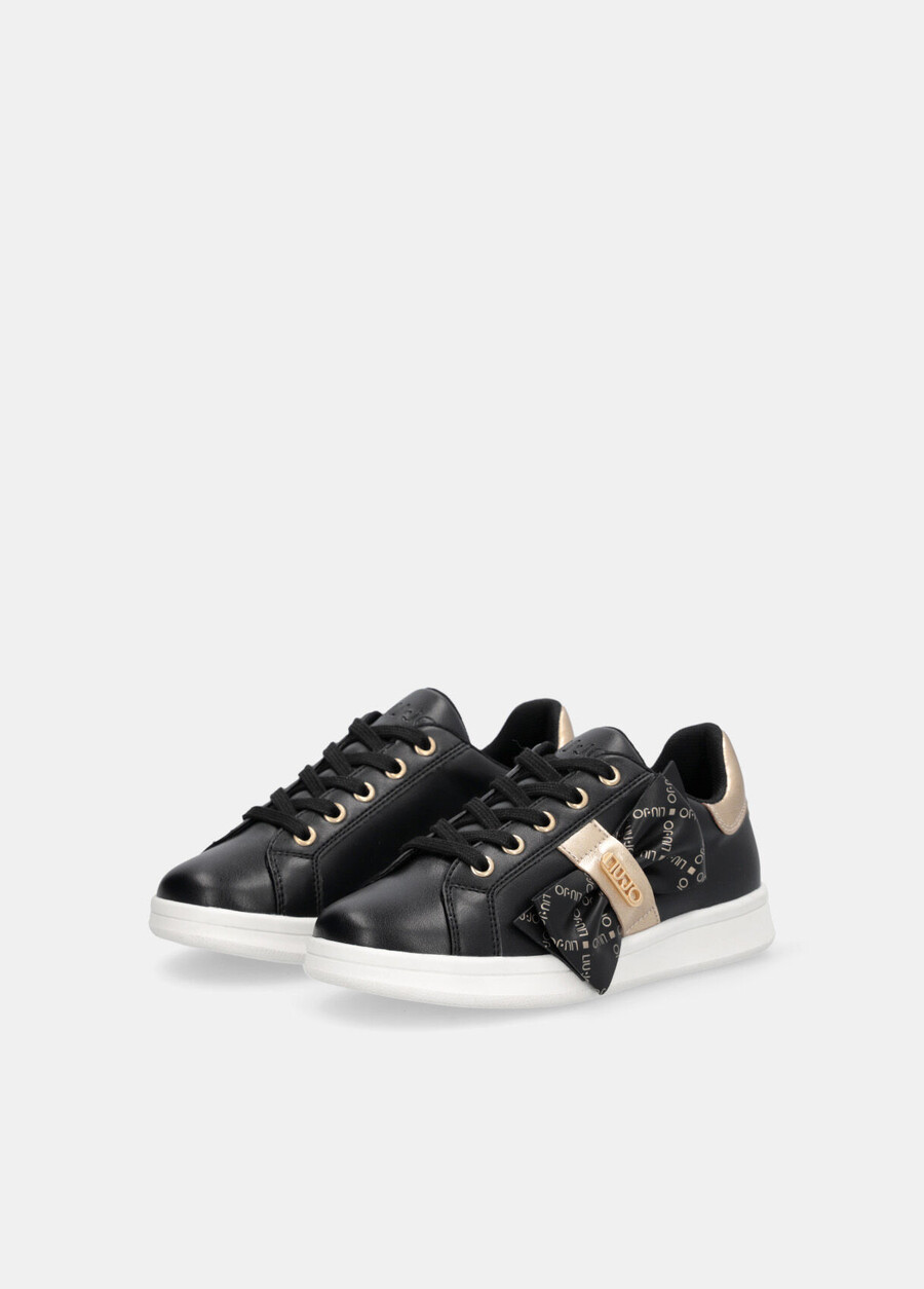 sneakers con maxi fiocco