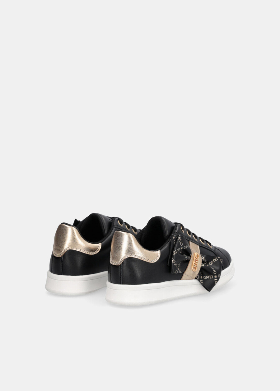 sneakers con maxi fiocco