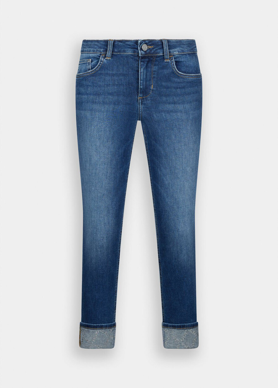 jeans skinny con risvolti