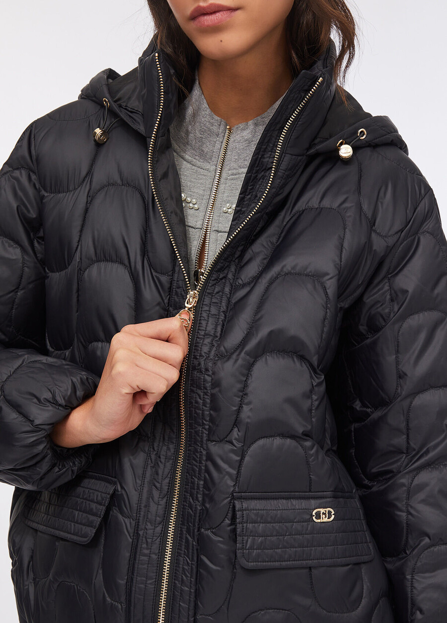 cappotto corto in nylon trapuntato