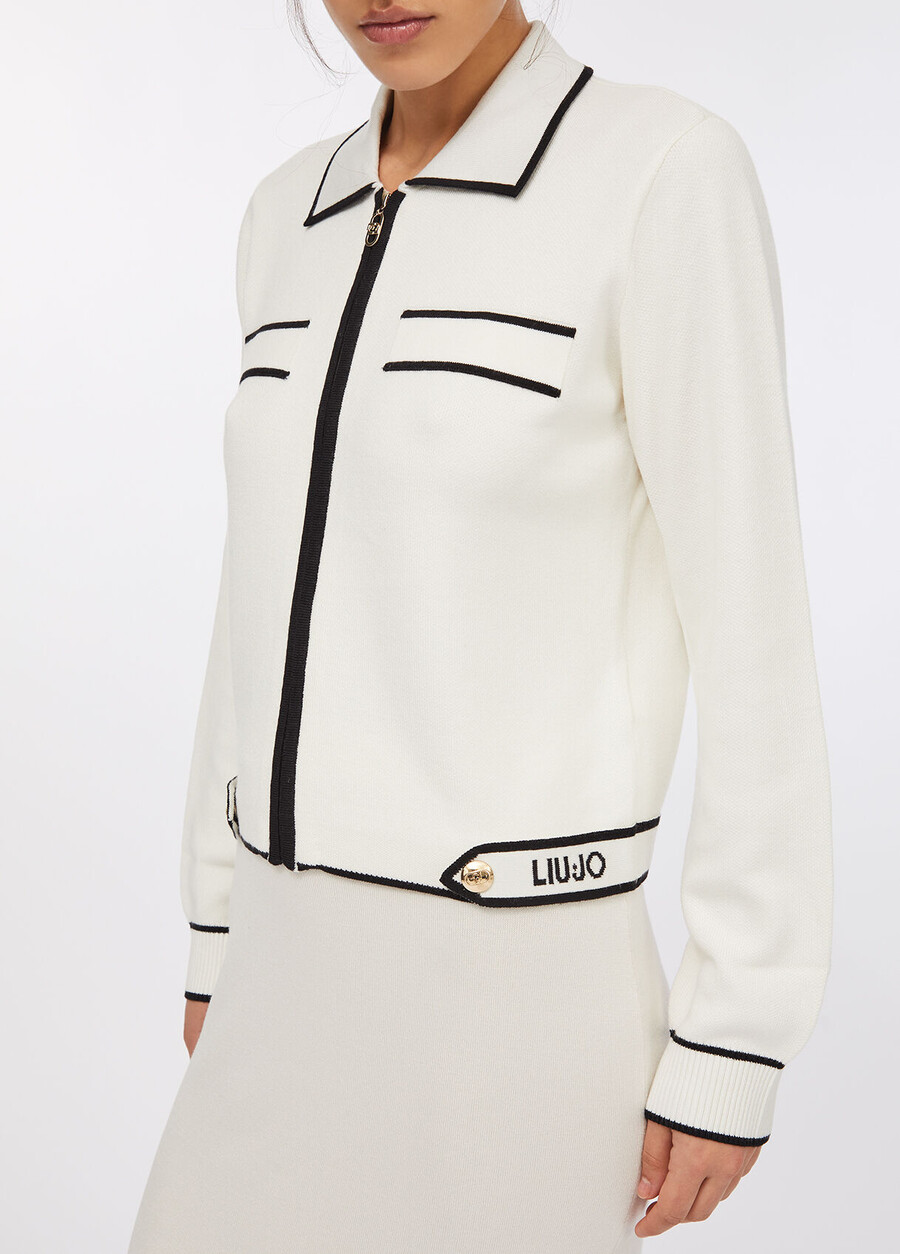 cardigan con cerniera