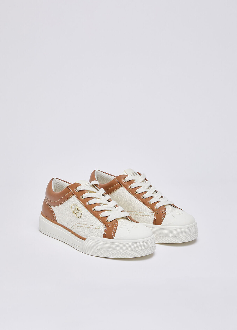 sneakers con logo monogramma