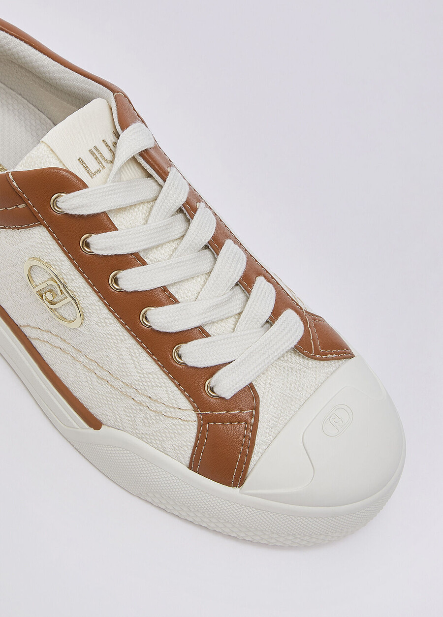 sneakers con logo monogramma